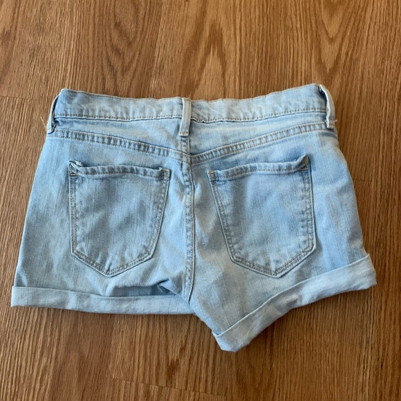 Old Navy Boyfriend Shorts - Picture 4 of 5
